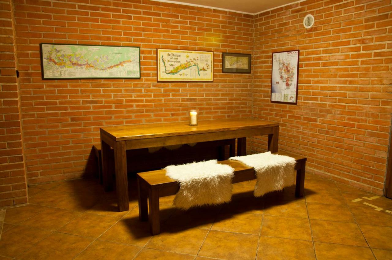Penzion Krasny Sklep Znojmo Luaran gambar