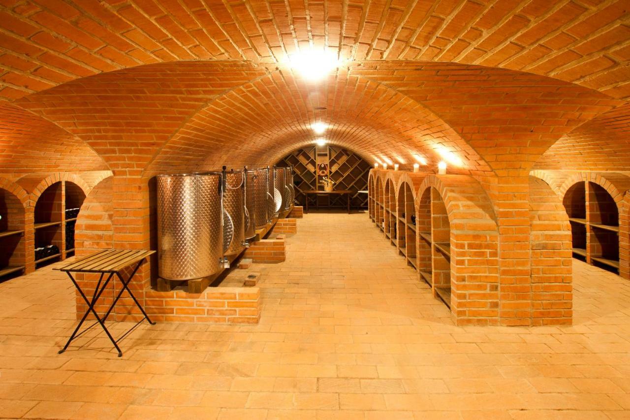 Penzion Krasny Sklep Znojmo Luaran gambar